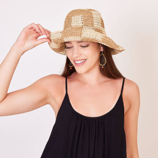 Beach hat check